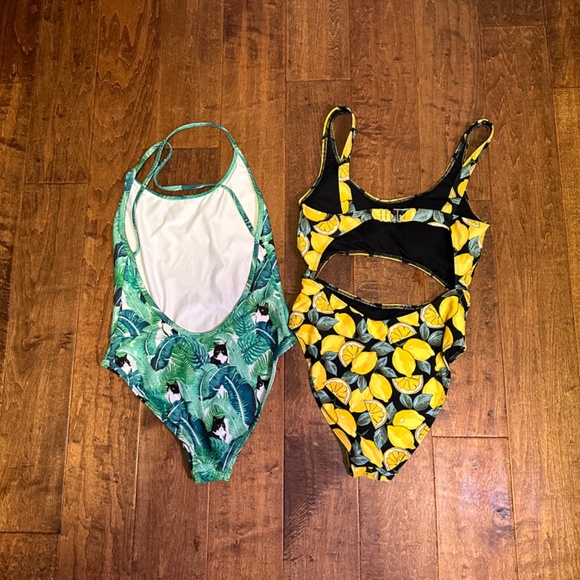 Hollister and Velvet Sphynx One Piece Bathing Suit Lot Size Small - Picture 2 of 2